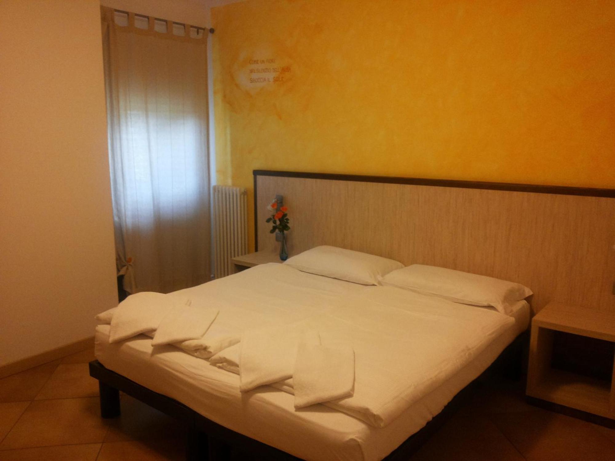 Agritur Arcosole B&B Camping Phòng bức ảnh
